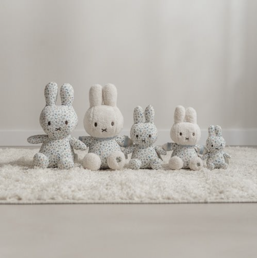 Peluche Miffy - Lucky Leaves - 20 cm