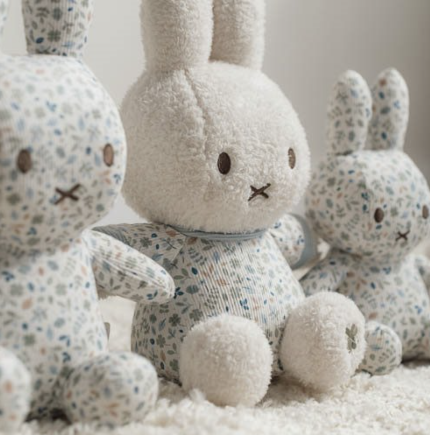 Peluche Miffy - Lucky Leaves - 20 cm